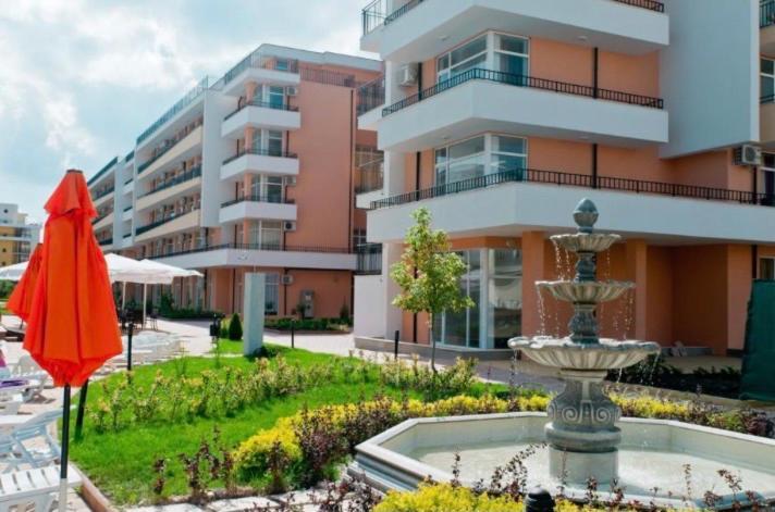 Grand Kamelia Apartments סאני ביץ' מראה חיצוני תמונה