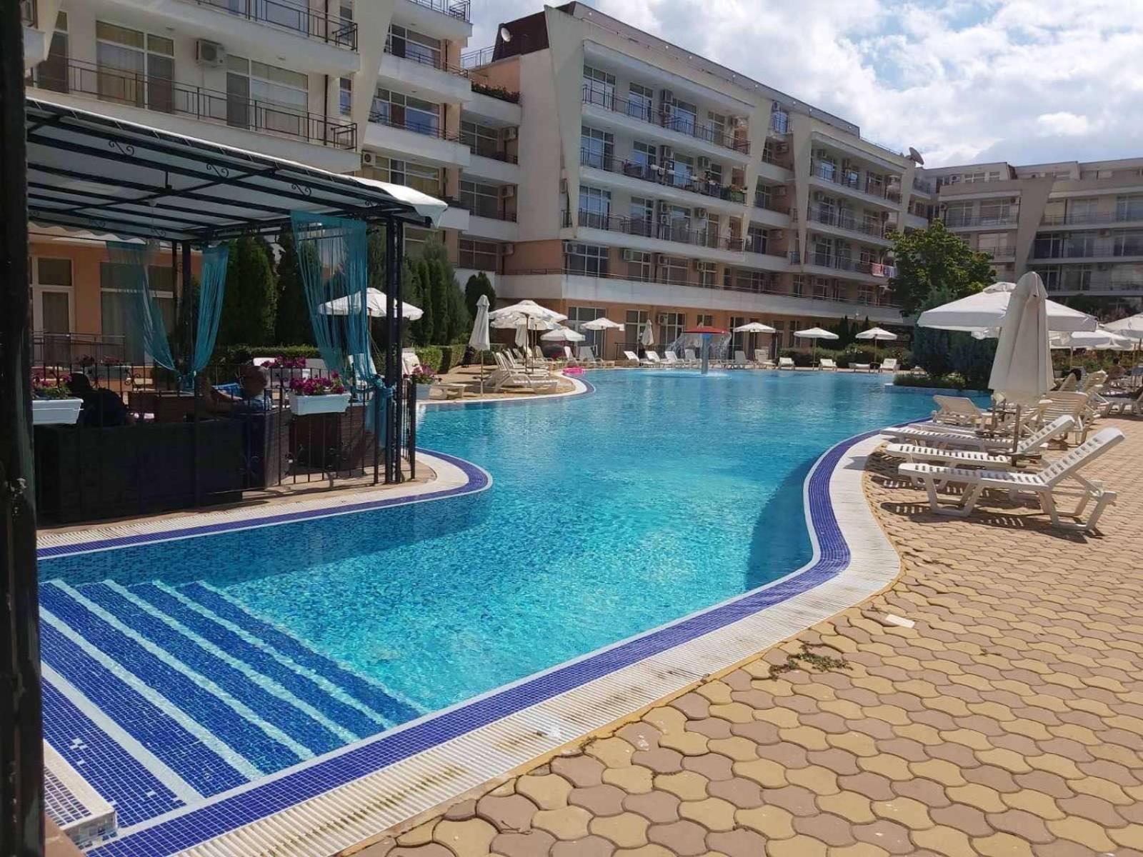 Grand Kamelia Apartments סאני ביץ' מראה חיצוני תמונה