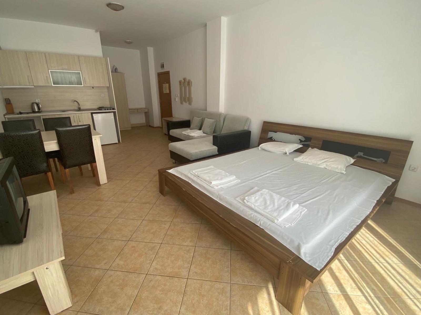 Grand Kamelia Apartments סאני ביץ' מראה חיצוני תמונה