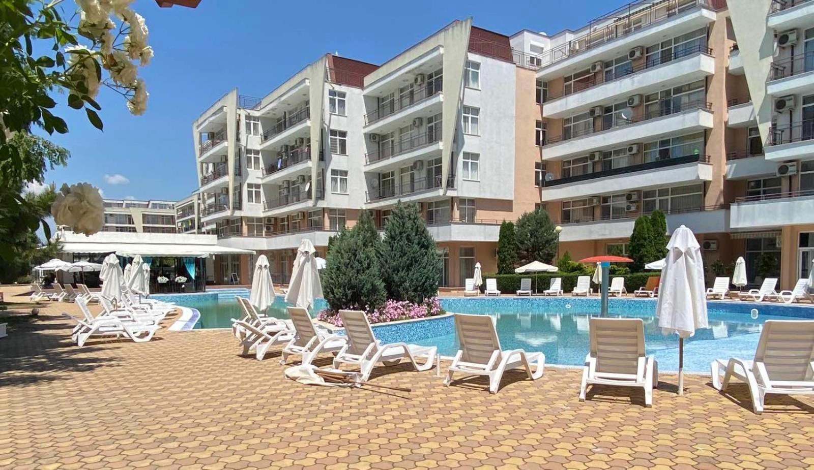 Grand Kamelia Apartments סאני ביץ' מראה חיצוני תמונה
