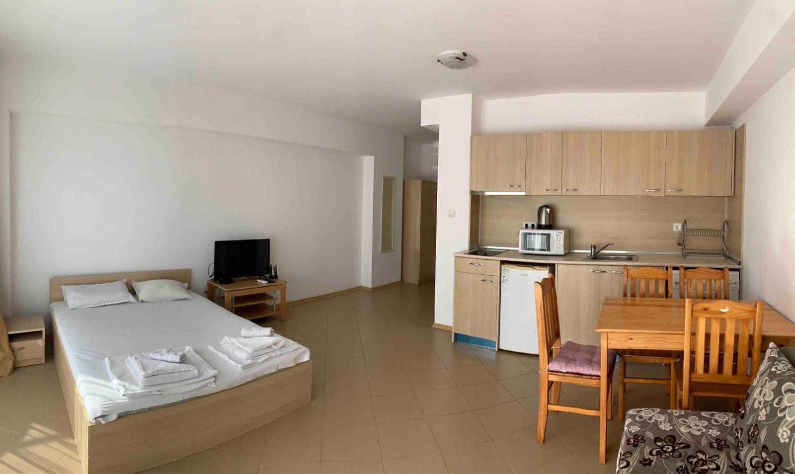 Grand Kamelia Apartments סאני ביץ' מראה חיצוני תמונה